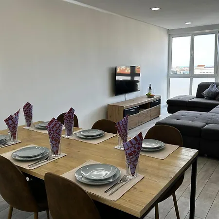 Apartment Blue Chill Carcavelos (Lisbon)